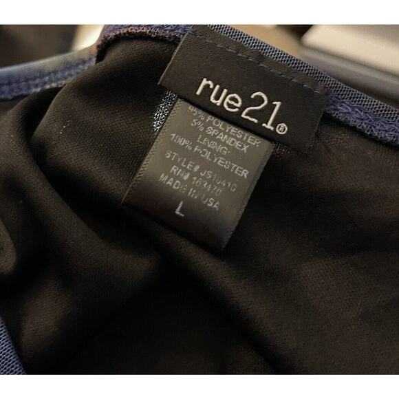 RUE 21 Size Large Womens Y2K Tie Dye Mini Skirt 90’s Style - Picture 2 of 4